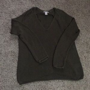 Hunter green sweater